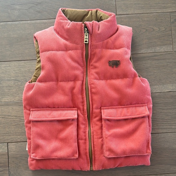 TÖASTIE
Reversible Vest | Pink - Picture 4 of 10